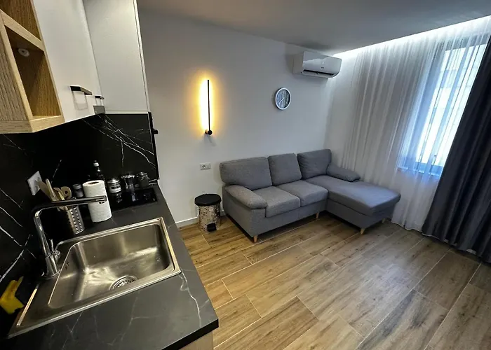 Alvi Appartement Tirana