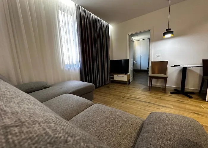 Alvi Appartement Tirana