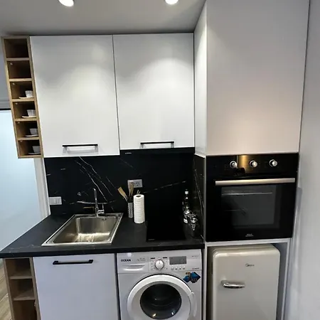 Alvi Apartment Apartment Tirana